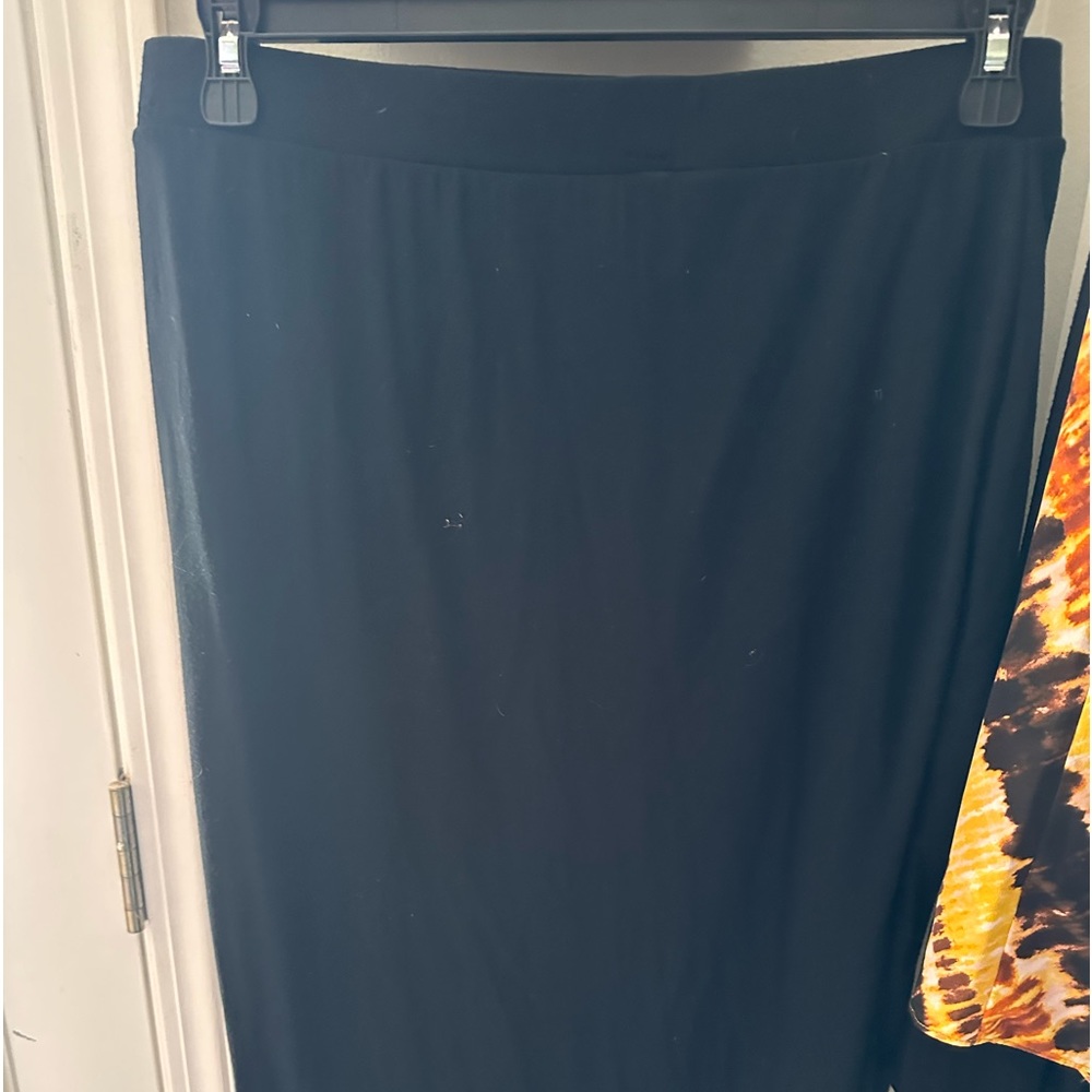 Long black skirt